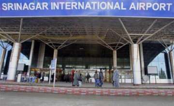 Srinagar international flights