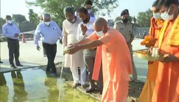 yogi adityanath, up cm