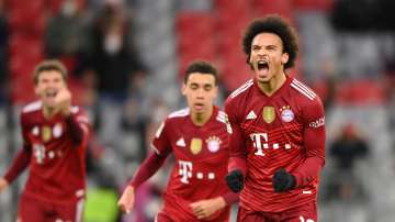 FC Bayern Munich team celebrating goal against Arminia Bielefeld.