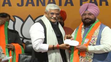 Ahead of Punjab Assembly polls, sitting Congress MLAs join BJP