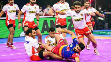 Pradeep Narwal during a raid against Gujarat Giants