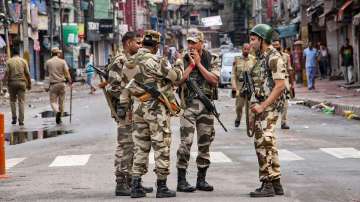 Jammu and Kashmir: Unidentified terrorist killed in Anantnag encounter, operation underway?