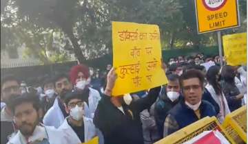 NEET-PG counselling: Resident doctors of Delhi protest outside Nirman Bhawan, raise slogans