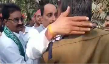 WATCH | SP MLA Prabhu Narayan Singh Yadav 'headbutts' cop during protest in Uttar Pradesh