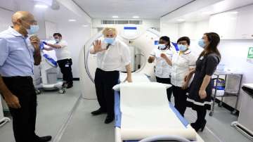 COVID pandemic, coronavirus infection updates, United Kingdom, United kingdom lifts restrictions, om