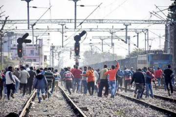 Railway suspends NTPC, Level 1 exams after protests by aspirants