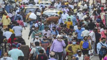 A crowded Dadar market in Mumbai, Wednesday. (Representational image)