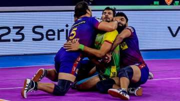 PKL 2021-22 Final Live Score Patna Pirates vs Dabang Delhi Latest Match Updates from Bengaluru?