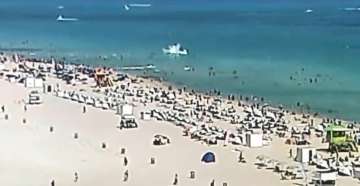 Miami beach plane crash, helicopter crash at miami beach, helicopter crash in US, trending, video,  