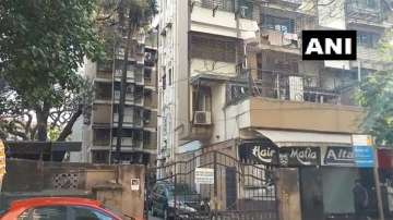 ED officials visit the residence of Dawood Ibrahim's sister Haseena Parkar in Mumbai