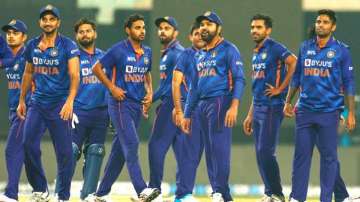 Indian cricket team celebrate wicket during 2nd T20I against West Indies. 