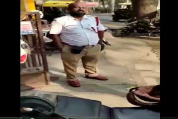 Yet another case of traffic police high-handedness in Karnataka, video goes viral