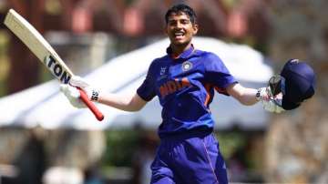 Yash Dhull will play for his local team Delhi Capitals in IPL 2022.