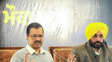 Delhi Chief Minister & AAP convener Arvind Kejriwal with Punjab CM Bhagwant Mann.