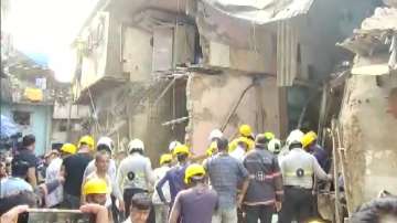 Building collapsed, mumbai news, kandivali bulding collapse, maharashtra, kandivali building collaps