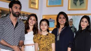 Alia Bhatt joins Ranbir Kapoor & family