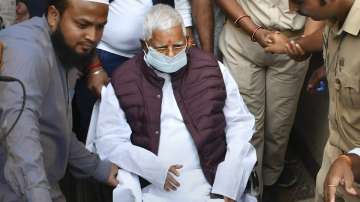 Lalu Prasad Yadav being shifted to AIIMS Delhi from Rajendra Institute of Medical Sciences (RIMS) after his health condition deteriorated, in Ranchi, Tuesday, March 22, 2022.