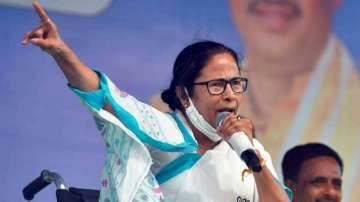 UP Elections 2022: Mamata Banerjee shown black flags in Varanasi during campaign for SP