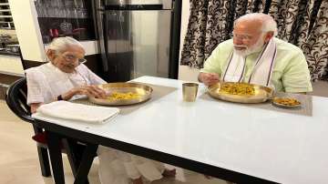 PM Modi meets his mother in Gandhinagar. 