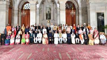 Padma awards, President Ram Nath Kovind, Ram Nath Kovind confers Padma awards, Kalyan Singh, Sonu Ni