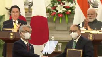 PM Narendra Modi and Japanese PM Fumio Kishida witness exchange of MoUs between India & Japan.