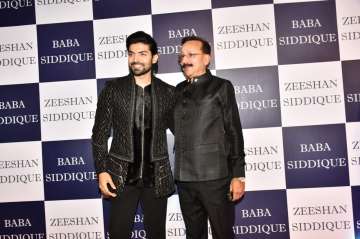 Baba Siddiqui is often seen hosting parties for Bollywood celebrities