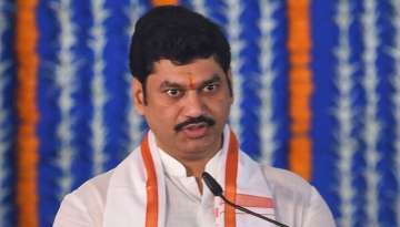 Maharashtra Minister Dhananjay Munde, Mumbai, Mumbai crime branch, Mumbai news, Mumbai latest, Mumba