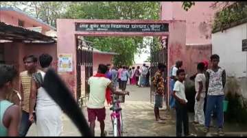 bihar students, bihar students fall ill