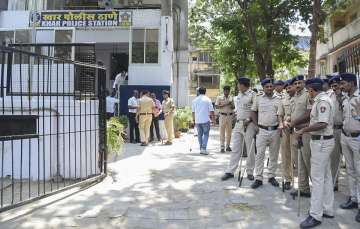 Kirit Somaiya, Mumbai Police, Hanuman Chalisa row