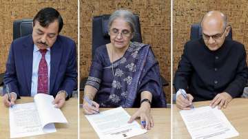 Delimitation Commission for Jammu & Kashmir UT, headed by Chairperson Justice (Retd.) Ranjana Prakash Desai, ex-officio members CEC Sushil Chandra (L) and State Election Commissioner, J&K, K K Sharma (R), finalise the Delimitation order.?