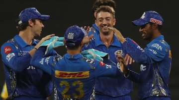 MI were on fire as they reduced CSK to 32/5 in the Powerplay