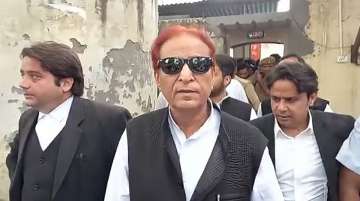azam khan, shivpal yadav, samajwadi party meeting