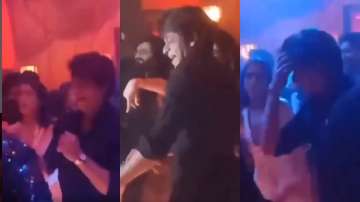  Shah Rukh Khan, Navya Nanda at Karan Johar's birthday party