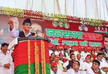 Azam Khan is one of the senior-most leaders in the Samajwadi Party 