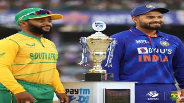 South Africa win toss, put India to bat