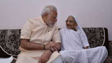 narendra modi, gandhinagar, narendra modi mother, 100th birthday Hiraba, narendra modi news, PM Modi