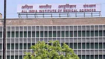 Brain dead patient donates lungs heart kidney Delhi AIIMS, saving five lives, organ transplantation,