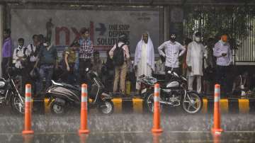 delhi rains, rains likely in delhi, delhi rain update