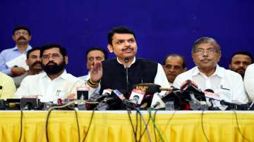 Maharashtra politics, Shiv Sena takes a dig at Devendra Fadnavis says BJP should have shown big hear