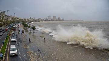 Attention, Mumbaikars - Beaches in city only to be open from 6am to 10am now | Details