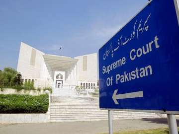 A three-member apex court bench comprising Chief Justice Umar Ata Bandial, Justice Ijazul Ahsan and Justice Munib Akhter was hearing the main petition filed by Chaudhry Pevaiz Elahi, who was the candidate for the chief minister’s slot.

