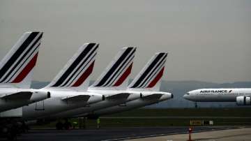 Air France pilots suspended