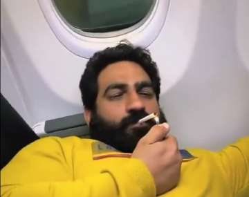 spicejet, spicejet news, spicejet man smoking on a plane, man smoking on a plane, Bobby Kataria, Who