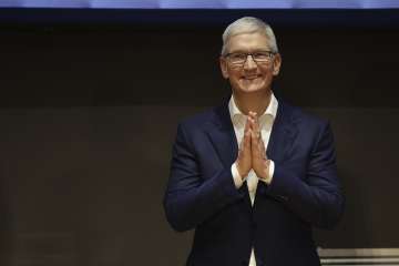 Apple CEO Tim Cook takes a big salary cut