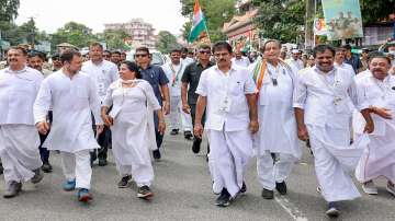Bharat Jodo Yatra, Rashtriya Swayamsevak Sangh, RSS slams Congress, political gimmickry, congress Bh
