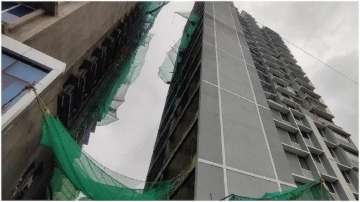 building, lift collapse