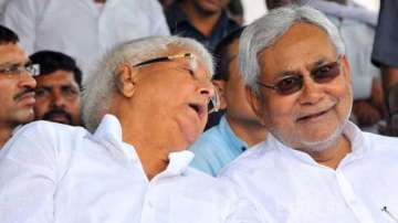 Bihar Chief Minister Nitish Kumar and ally RJD chief Lalu Yadav decided to meet Rahul Gandhi.