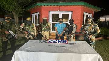 Jammu and Kashmir, sopore Police arrests hybrid LeT terrorist, arms ammunition recovered, LeT terror