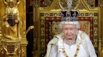 Queen Elizabeth II crown Kohinoor