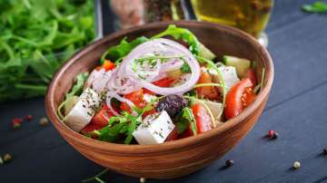 Eat a salad every day to better weight control